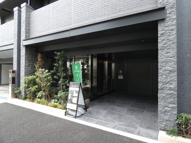 エントランス　エントランス