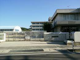 小学校　岡山市立陵南小学校（小学校）まで1272m