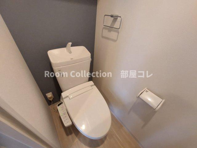トイレ　※同物件他部屋写真　反転の場合有　現状優先