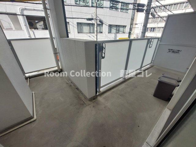 バルコニー　※同物件他部屋写真　反転の場合有　現状優先