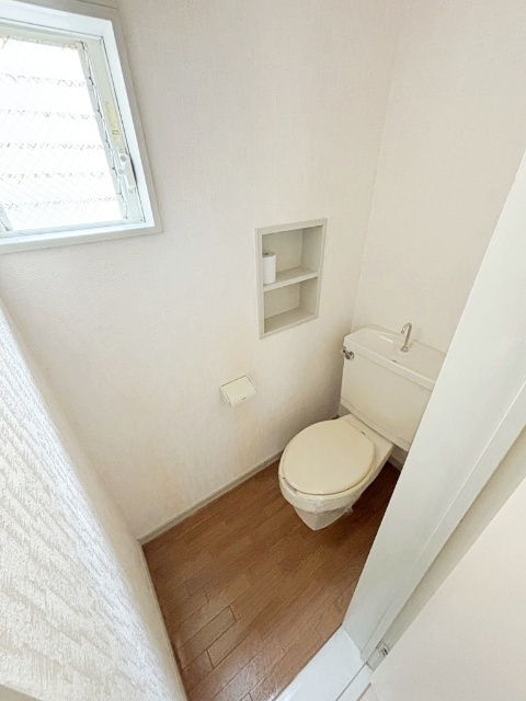 トイレ　別部屋参考写真