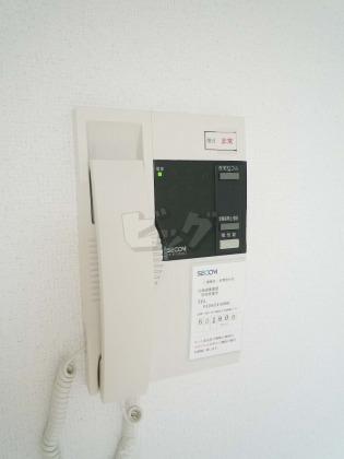 セキュリティ　オートロックの開錠ができるインターフォンです。