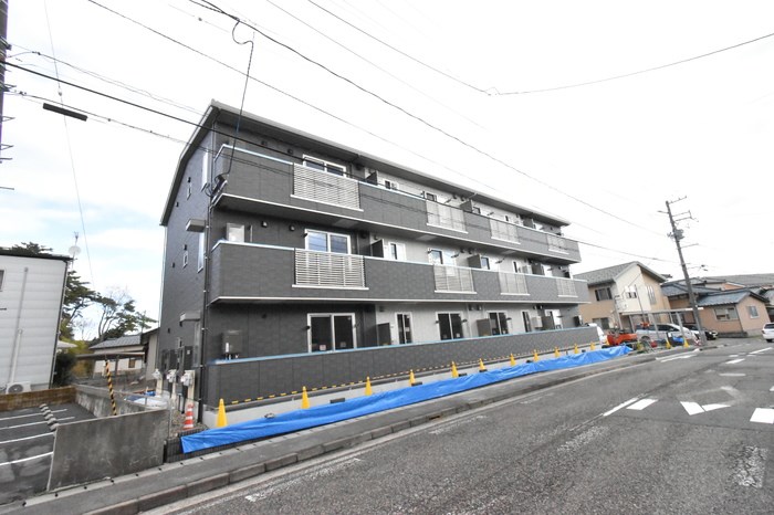 建物外観　2021年大和ハウス施工！
