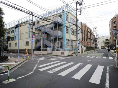 小学校　豊島区立高南小学校（小学校）まで466m