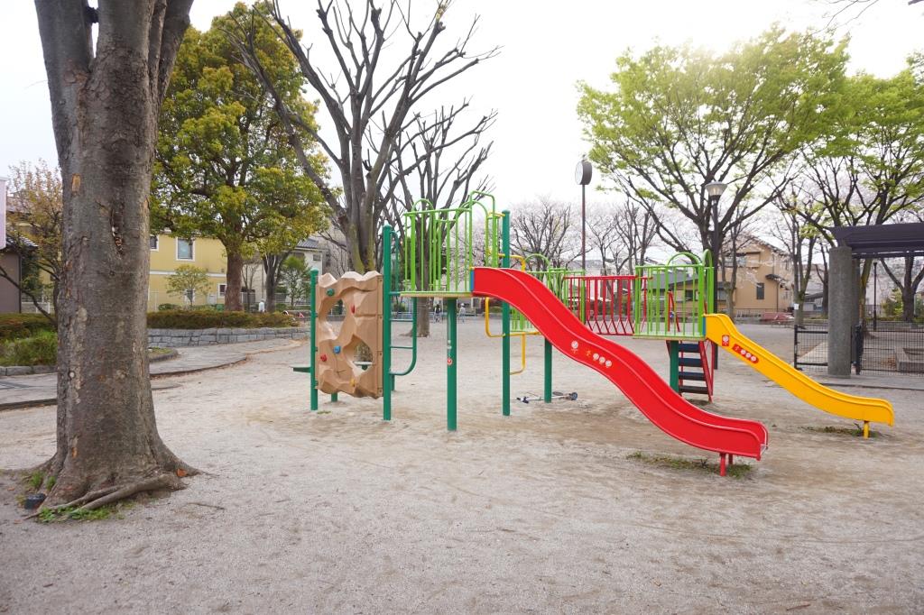 公園　足立区立堺田公園（公園）まで182m