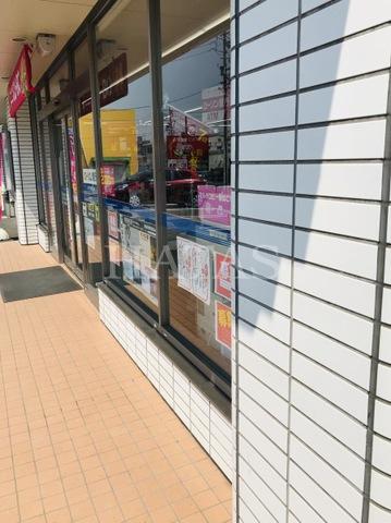 コンビニ　ローソン　大府梶田町一丁目店（コンビニ）まで468m