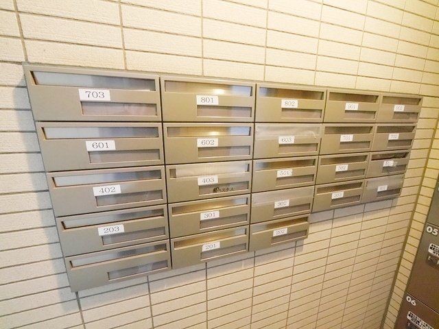 ロビー　★メールＢＯＸ★