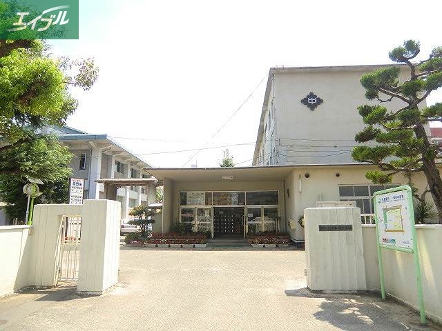 中学校　桑田中学校（中学校）まで1135m