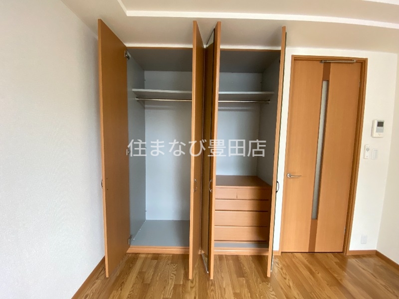 収納　同型別部屋写真