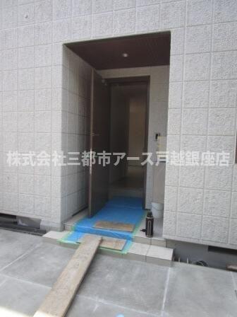 エントランス　パークサイドメグロ