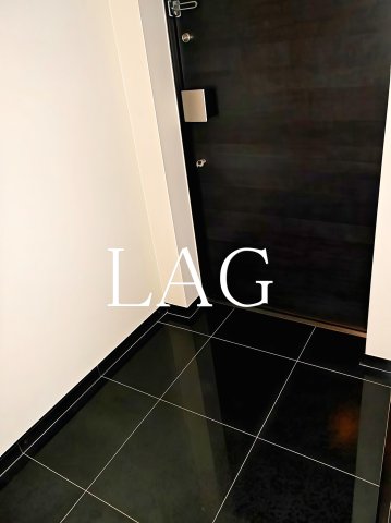 玄関　玄関です。