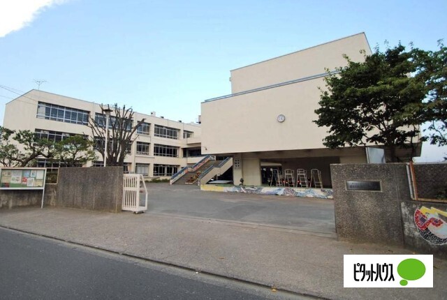 中学校　東村山市立東村山第二中学校（中学校）まで1426m