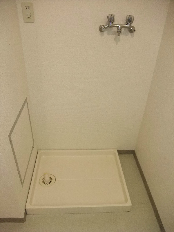 洗面設備　室内洗濯機置き場