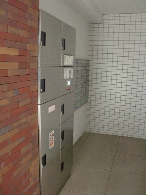 その他共有部分　不在時でも荷物を受け取れる、「あると便利な宅配BOX」
