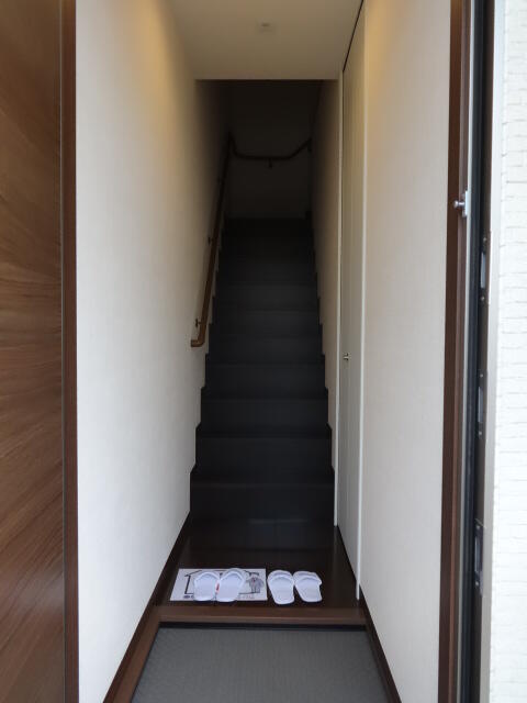 玄関　★お問い合わせは044-299-8985★