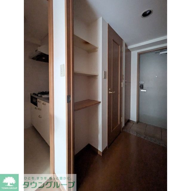 収納　室内写真は同物件別部屋