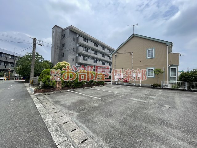 駐車場　駐車場があります