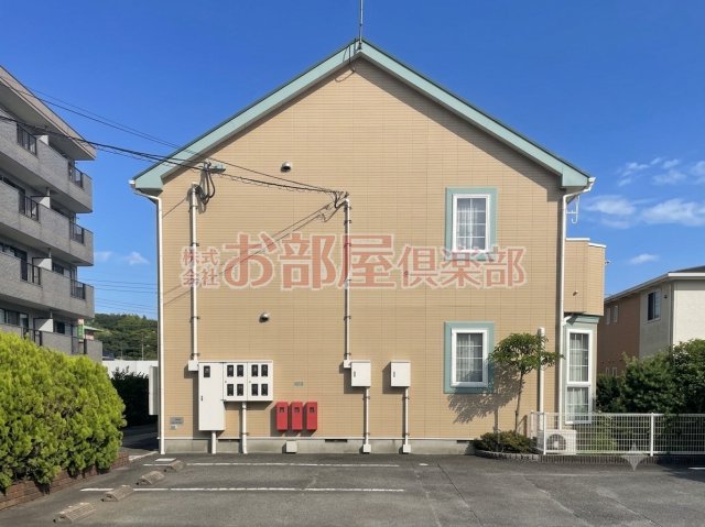 建物外観　建物外観を気になさる方へ、見た目の良い物件です