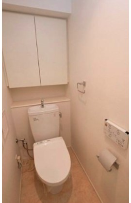 トイレ　同タイプ部屋　参考写真