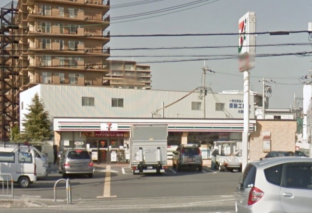 コンビニ　セブンイレブン茨木豊原町店（コンビニ）まで435m