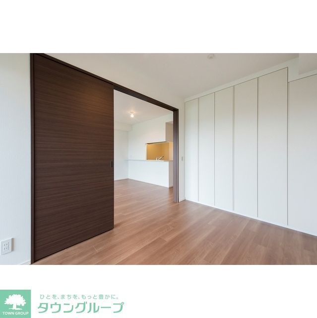 収納　洋室5.8帖