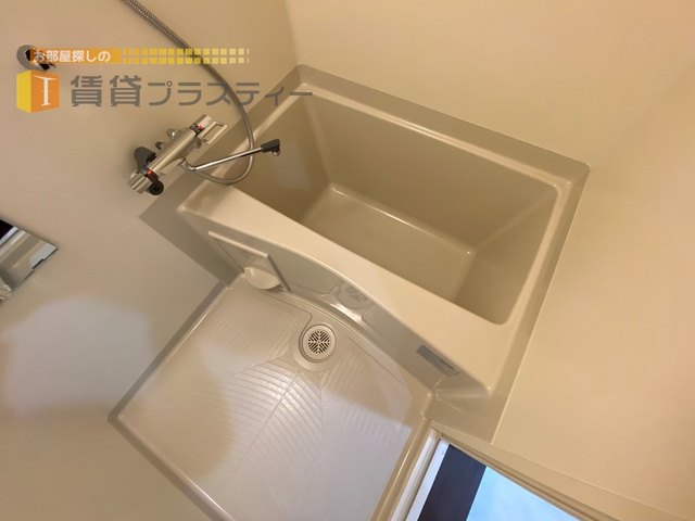 バス・シャワールーム　日々の疲れを癒しましょう。