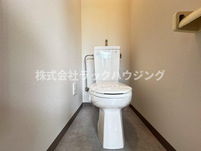 トイレ　【お部屋さがしはラックハウジングにお問合せ下さいませ♪】
