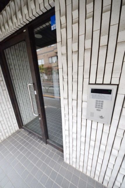 エントランス　★お部屋探しは当店へ★