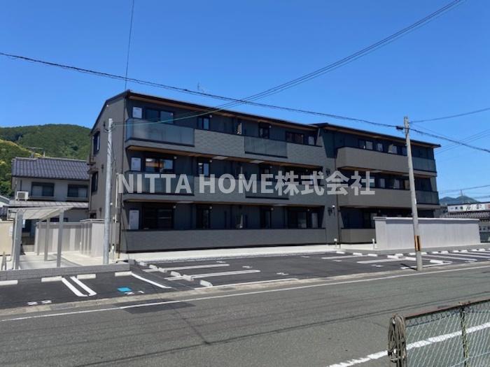 建物外観　西舞鶴駅から徒歩圏内◎ＡＬＳＯＫのセルフセキュリティ搭載して
