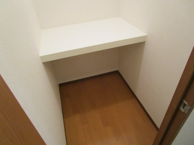 収納　ウォークインクローゼット