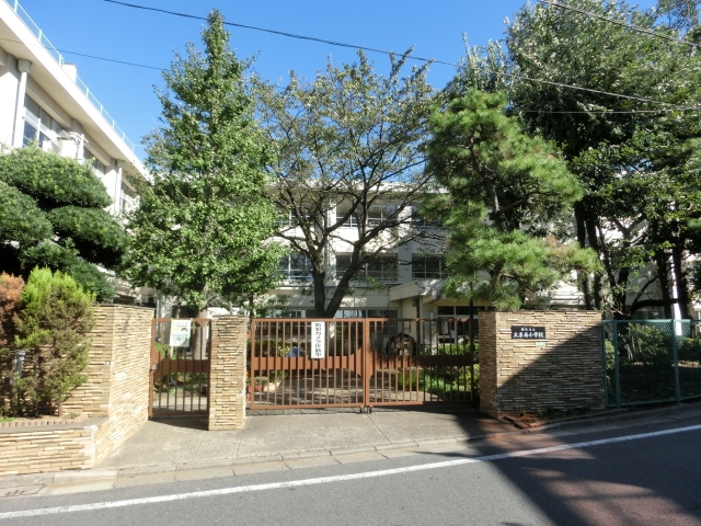 小学校　練馬区立 大泉南小学校（小学校）まで395m