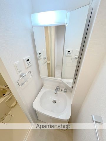 フォーリアライズ北三国ヶ丘の内装写真