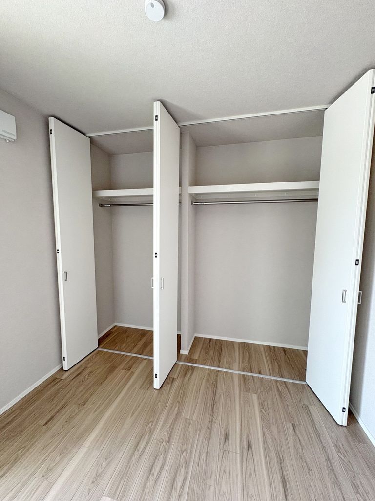 レジデンスヒューゲル鶴ヶ丘Iの内装写真