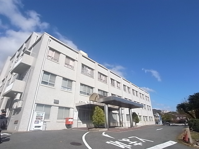 病院　国家公務員共済組合連合会六甲病院（病院）まで293m
