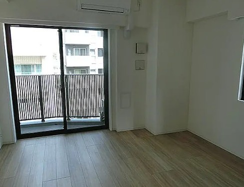 居室・リビング　写真は同タイプ住居です。