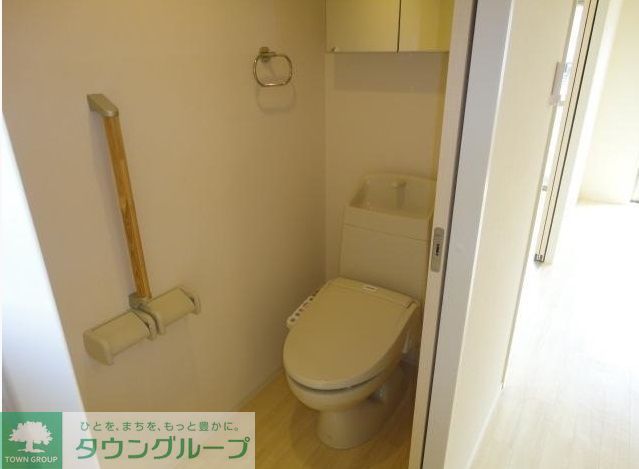 トイレ　トイレ