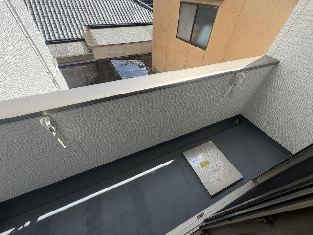 バルコニー　お洗濯にも便利なバルコニー付き