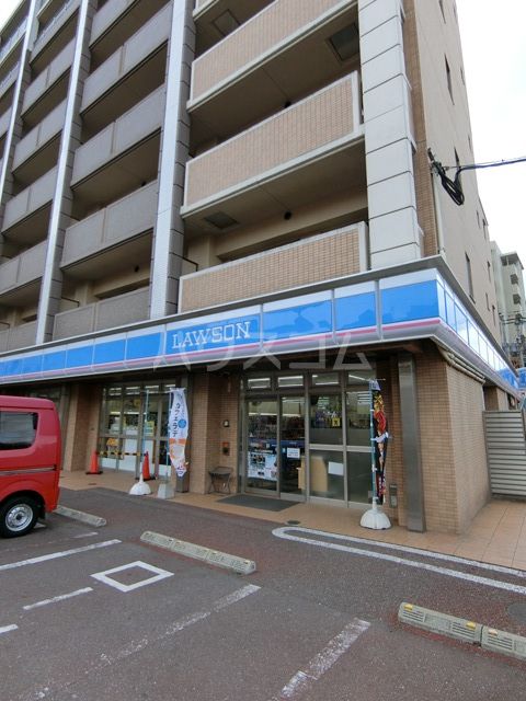 コンビニ　ローソン 吉塚本町店（コンビニ）まで14m