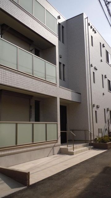 建物外観　おしゃれな外観