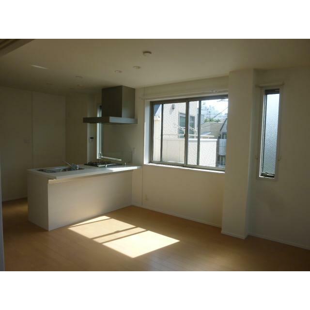 居室・リビング　きれいなお部屋