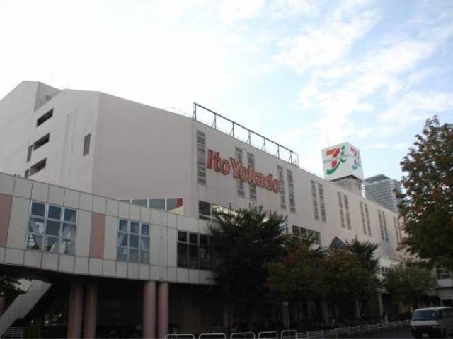 ショッピングセンター　イトーヨーカドー・琴似店（ショッピングセンター）まで428m
