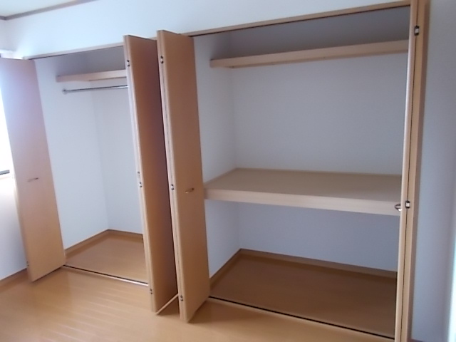 収納　同タイプ写真