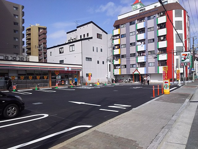 コンビニ　セブンイレブン 大阪千代崎2丁目店（コンビニ）まで203m