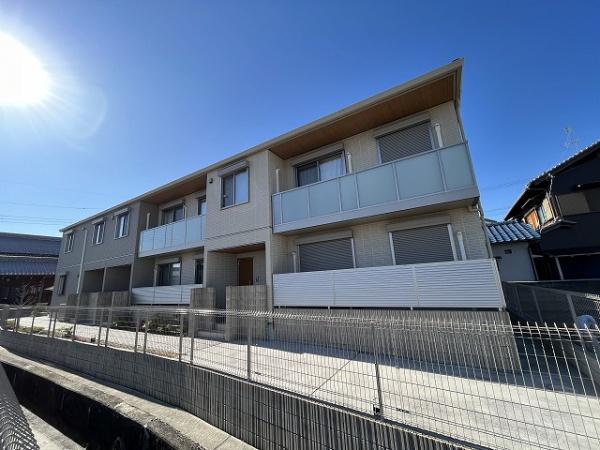 建物外観　積水ハウスシャーメゾン！