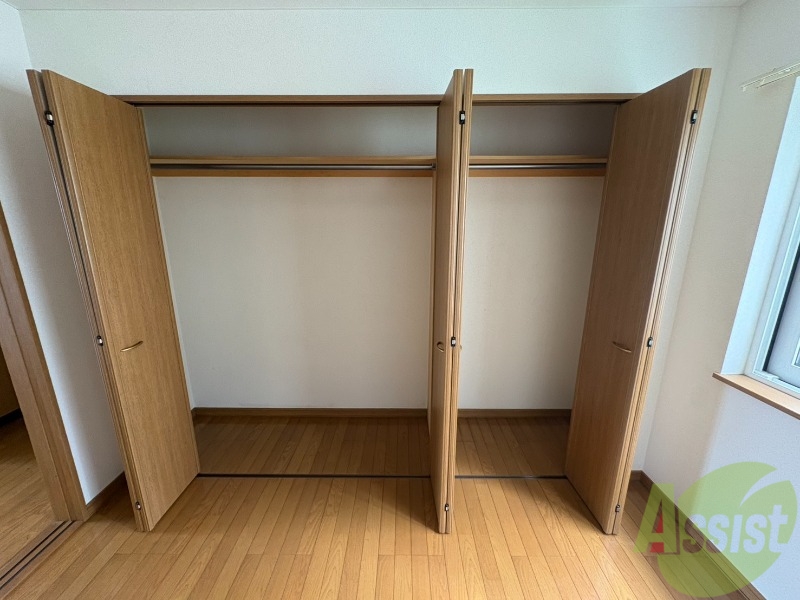 収納　こちらは収納です。物をしまう事ができますね！