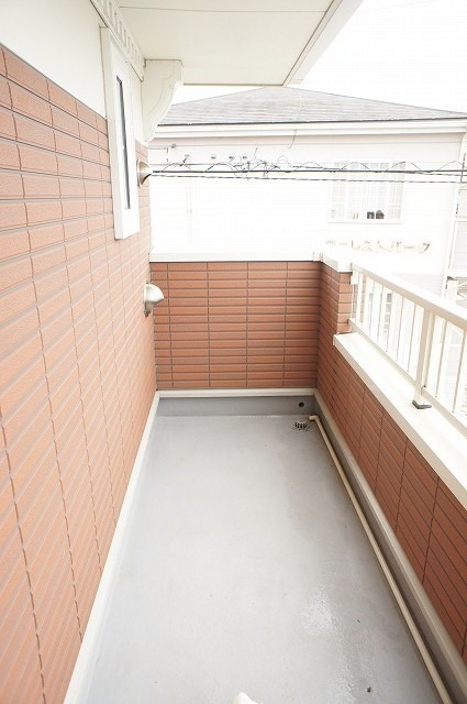 バルコニー　図面と現状に相違がある場合には現状を優先