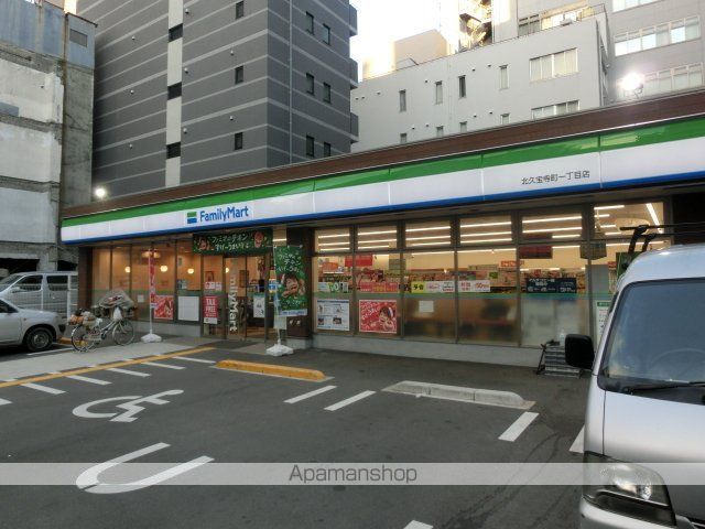 コンビニ　ファミリーマート北久宝寺町一丁目店（コンビニ）まで423m