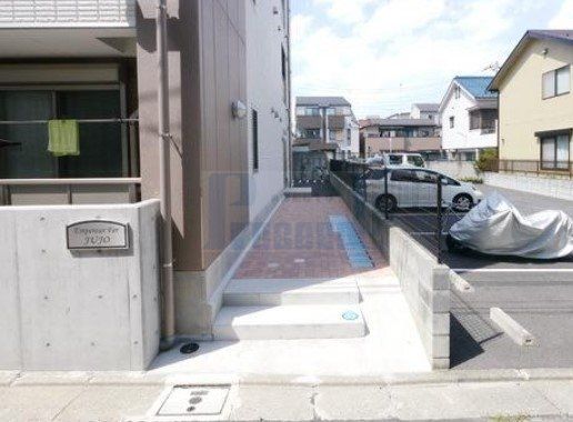 エントランス　きれいなエントランス！