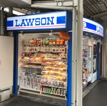 コンビニ　ローソン HB阪急十三東店（コンビニ）まで505m
