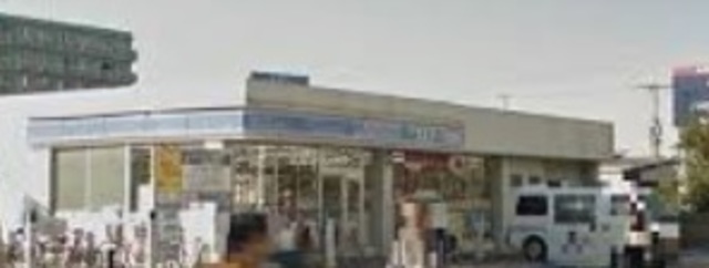コンビニ　ローソン船橋宮本店（コンビニ）まで398m
